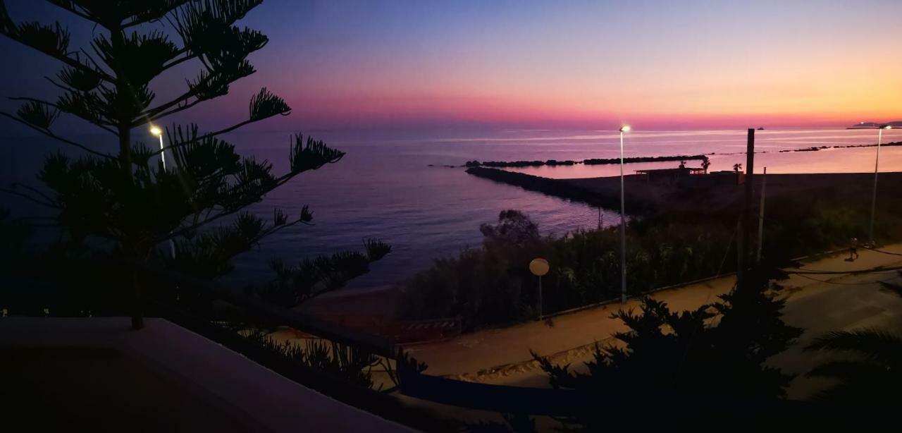 Seaside Villa San Leone Buitenkant foto